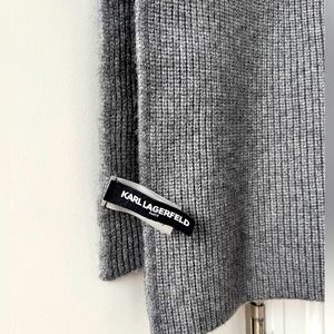 Karl Lagerfeld Paris Ribbed Grey Scarf